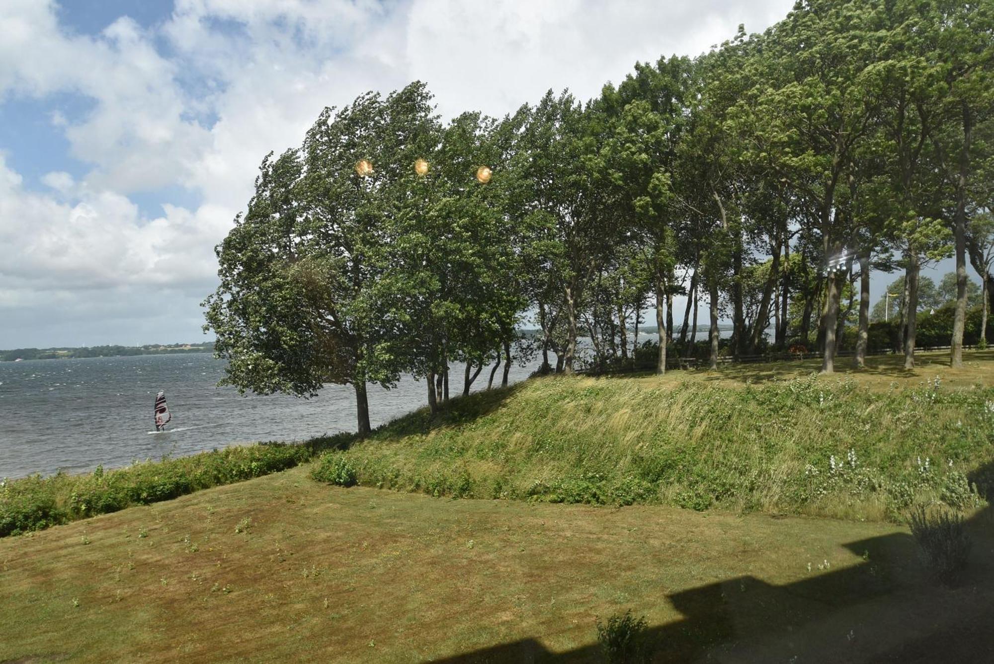 Fewo1846 - Fjordview - Komfortables Studioapartment Mit Balkon Und Meerblick グリュックスブルク エクステリア 写真